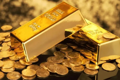 Altın Satış Baskısı Altında: Ons 3.300 Doları Test Ediyor