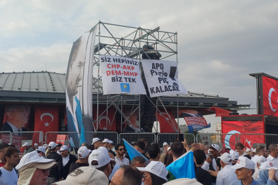 İYİ Parti Bursa mitingi sonrası destekçilerde kırgınlık