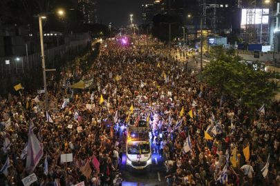 İsrail'de On Binler Sokakta: Tel Aviv'deki Protesto Büyüyor