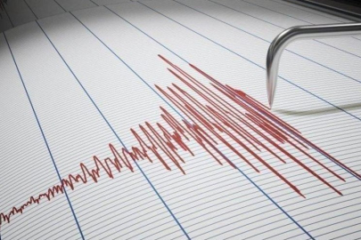 Gece Sallandık: Balıkesir Sındırgı depremi korkuttu