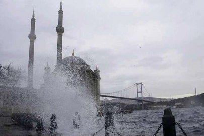 Meteoroloji : Batı’da sağanak, iç kesimlerde kuvvetli rüzgar