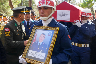 Şehit astsubay Ahmet Yasir Kuyucu Konya'da gözyaşlarıyla uğurlandı